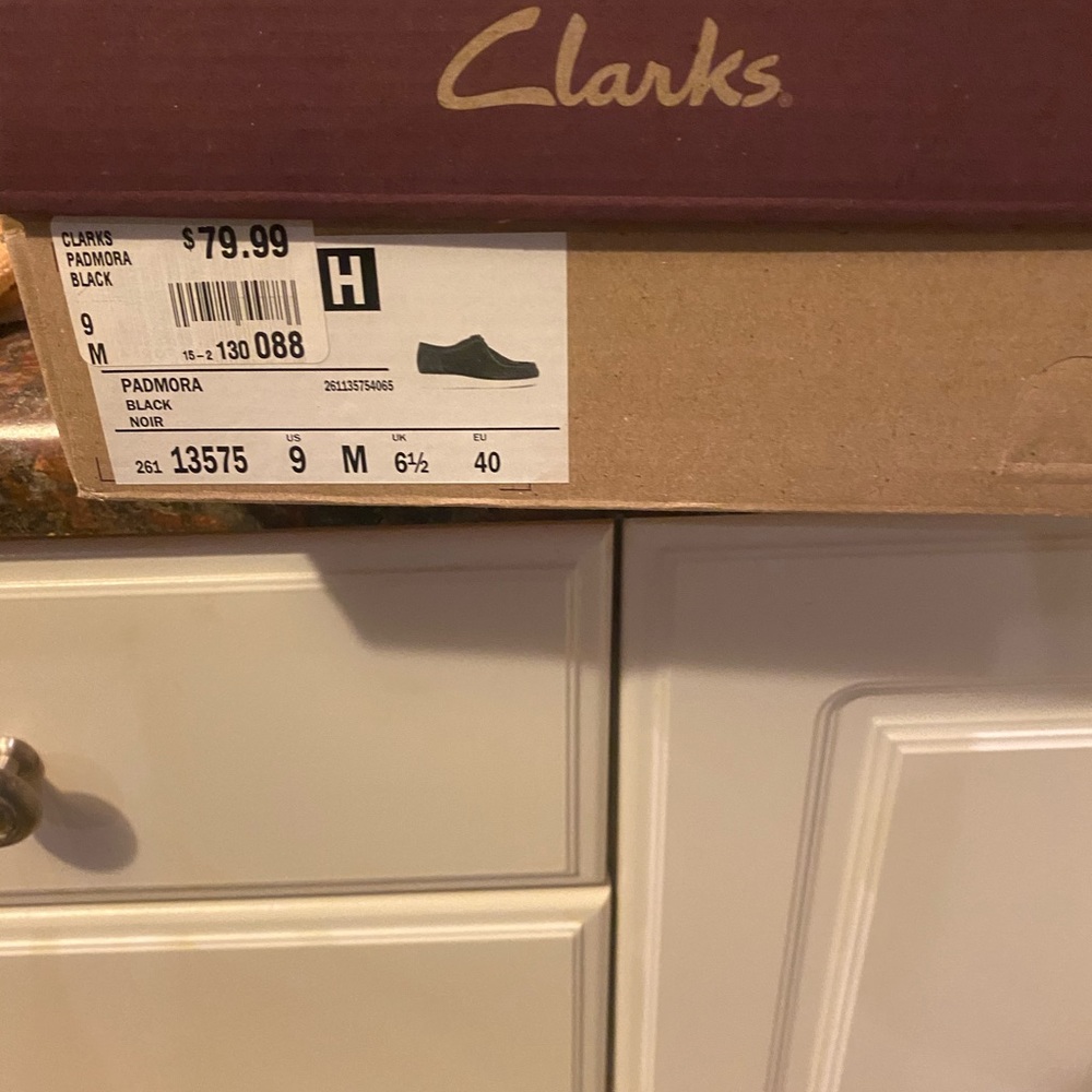 Women Clarks